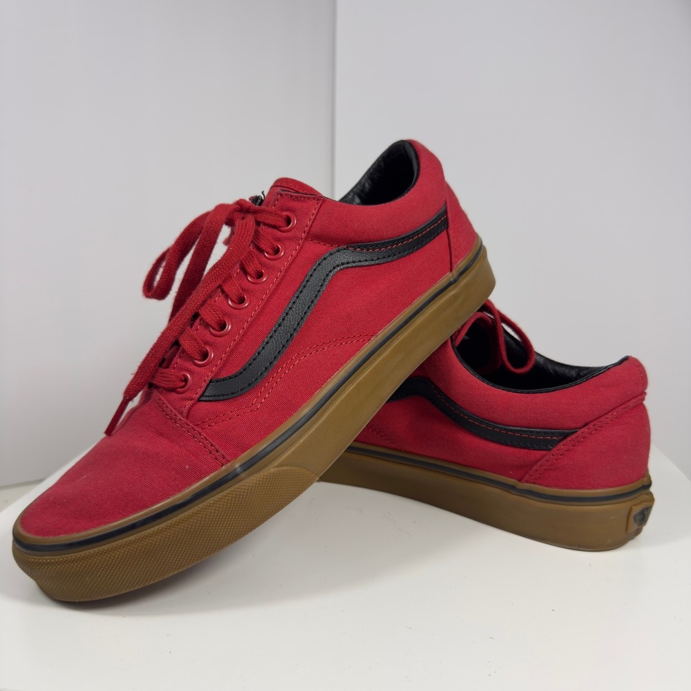Vans Old Skool Racing Red Black Men Size 9 Women 10.5 Low Skate Sneaker Gum Sole